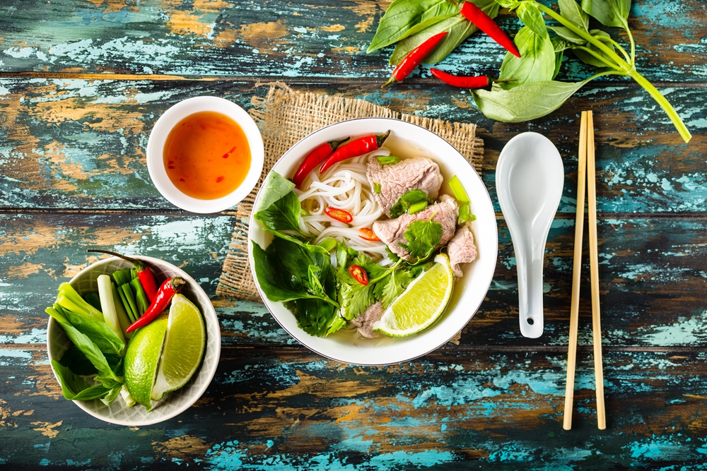 Vietnamese Pho Kit - Beef Flavored Broth - Image 3